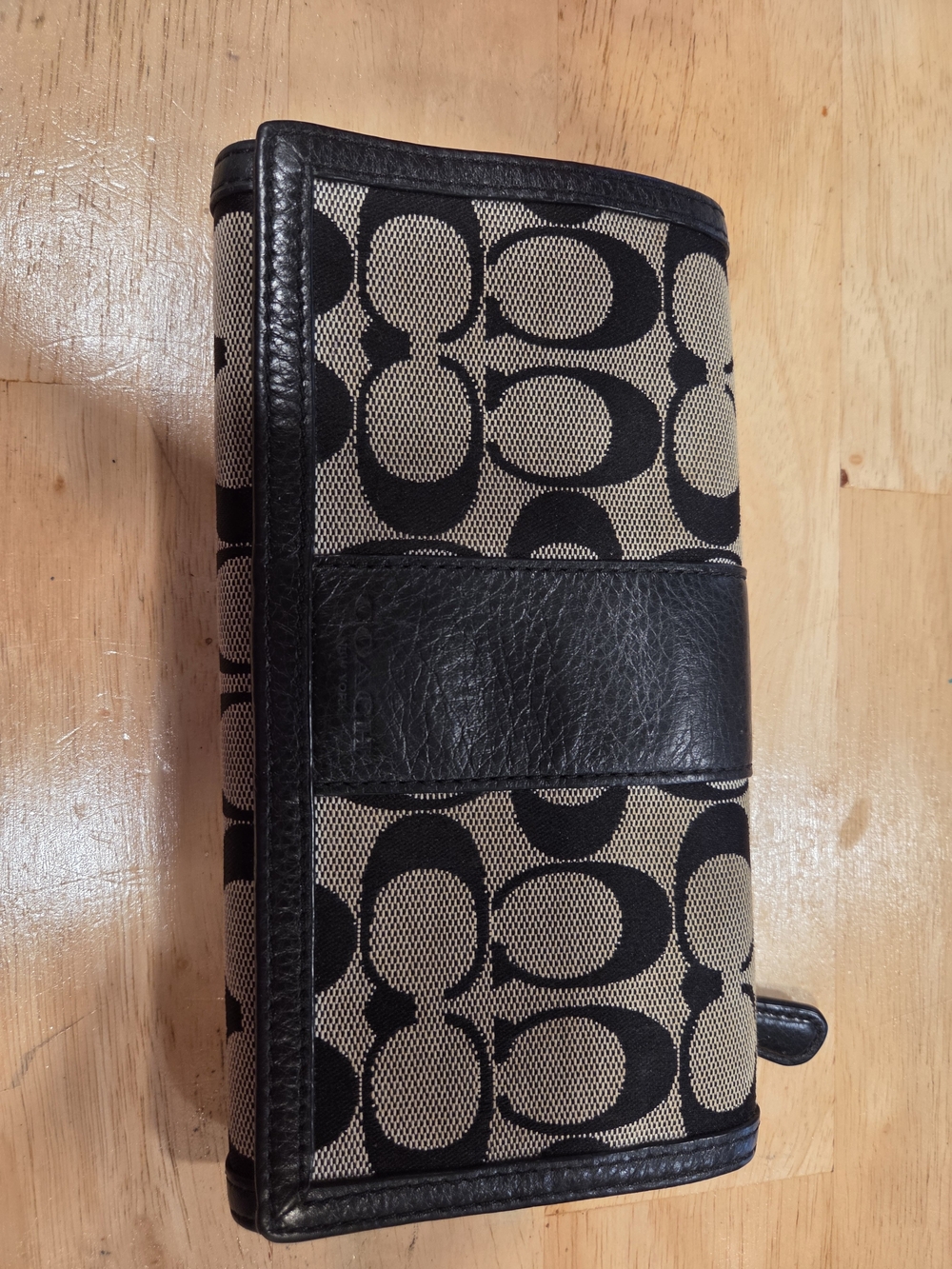 Coach Signature Canvas and Leather Fold Wallet - Black/Tan